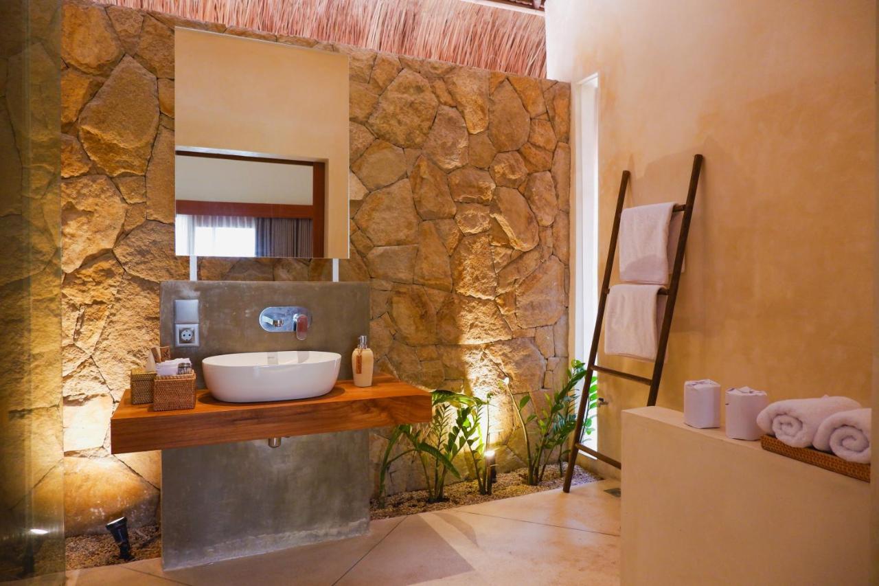 Reset Lombok Hotel Kuta  Exterior photo