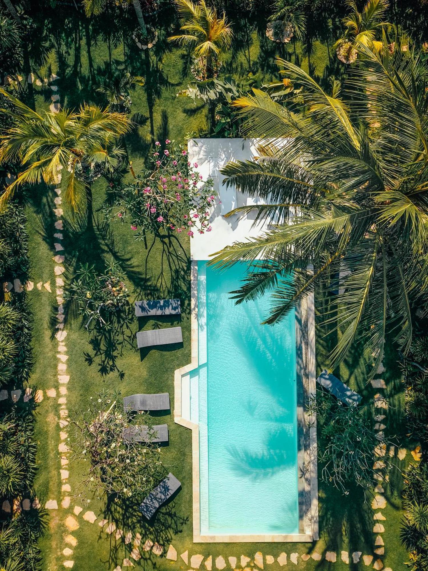 Reset Lombok Hotel Kuta  Exterior photo