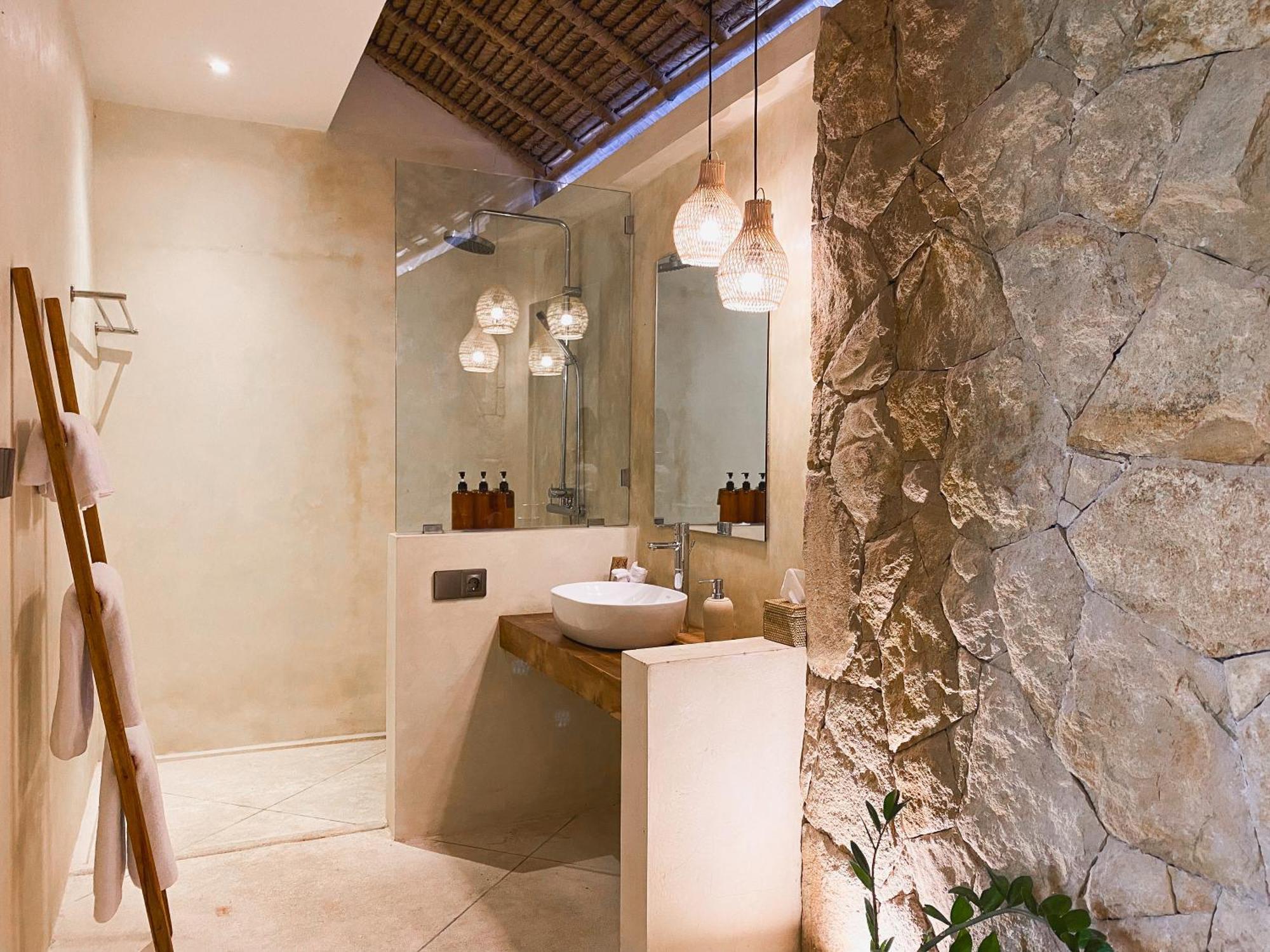 Reset Lombok Hotel Kuta  Exterior photo